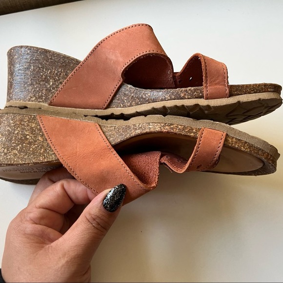 Massino Caponi Slip on wedge sandal with flower detail 7.5 - Picture 11 of 13